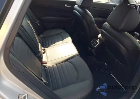 2019 Kia Optima Sx Turbo z USA, uszkodzony, nr VIN 5XXGW4L26KG366886